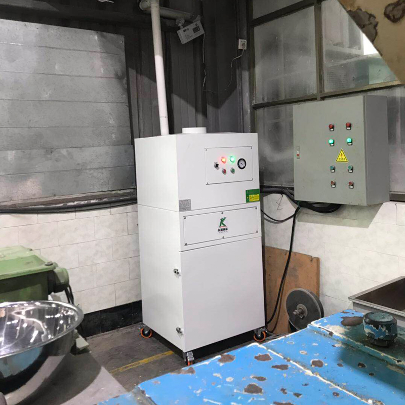 搅拌机工业吸尘器-粉尘工业集尘器-东莞工业除尘设备厂家-恒信彩1